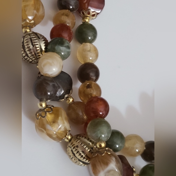 Vintage BEAUTIFUL necklace brooch lisner lucite 3 strand 18" estate beaded vtg - Picture 7 of 12